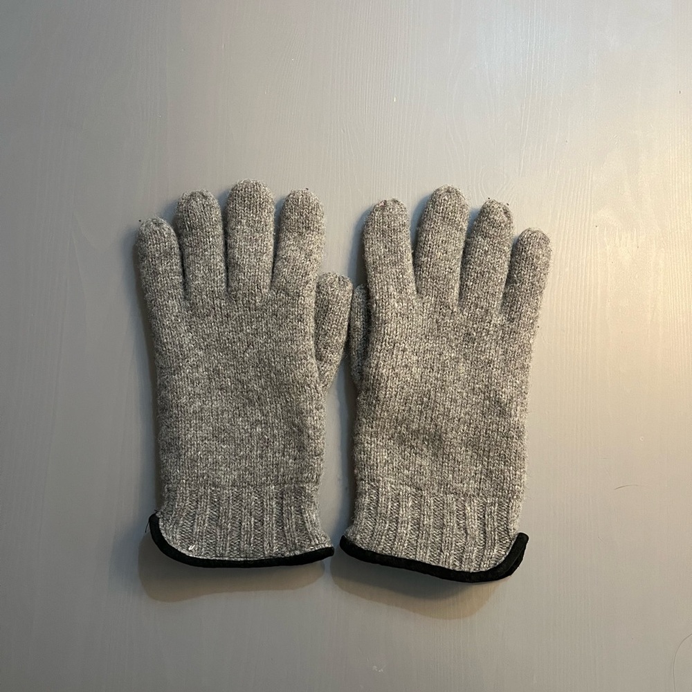 Wool 3M Thinsulate Gray Gloves- Unisex